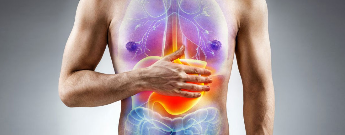Sintomas atípicos como dor nas costas e no estômago podem indicar